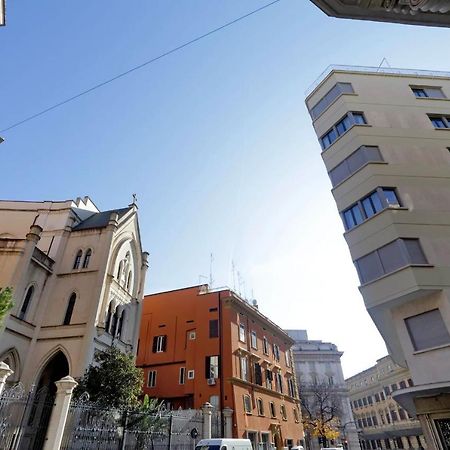 La Flavia Design City Suites Rome By Halldis Bagian luar foto